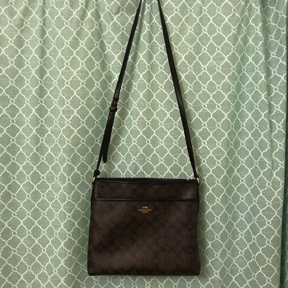*SOLD* Coach Purse